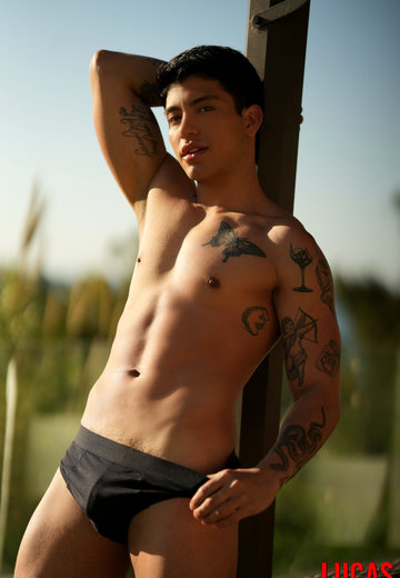Alessandro Lee
