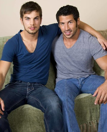 Leo & Malachi. Classic Scene (Jun, 2009)